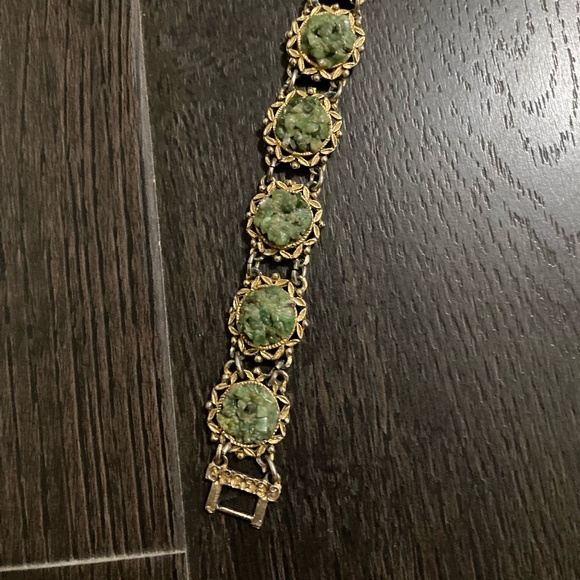 Beautiful Vintage style bracelet - Picture 3 of 3